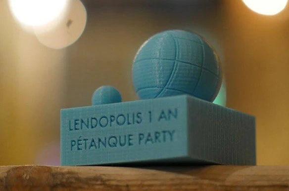 Création d'un trophée en impression 3D pour l'événement des 1 ans de Lendopolis — crowdfunding - Raphaëlle Moreau communication & évènementiel externalisée pays de Lorient