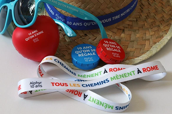 Détail des goodies réalisés pour l'événement des 10 ans du groupe Alphyr, entreprise de recrutement intérimaire - Raphaëlle Moreau communication & évènementiel externalisée pays de Lorient
